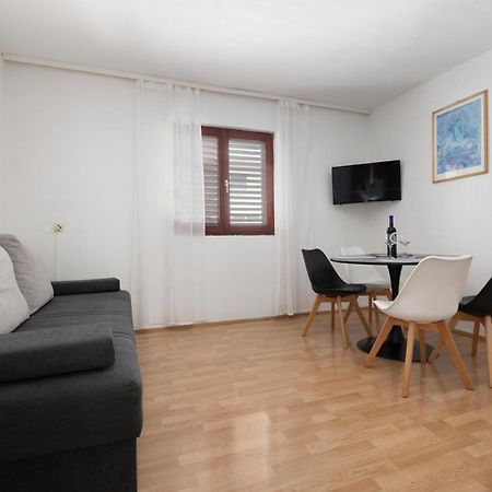 Apartments Family Roso Promajna Ngoại thất bức ảnh