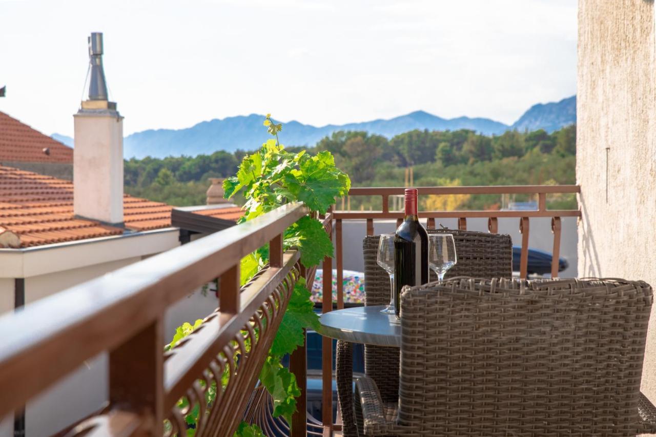 Apartments Family Roso Promajna Ngoại thất bức ảnh