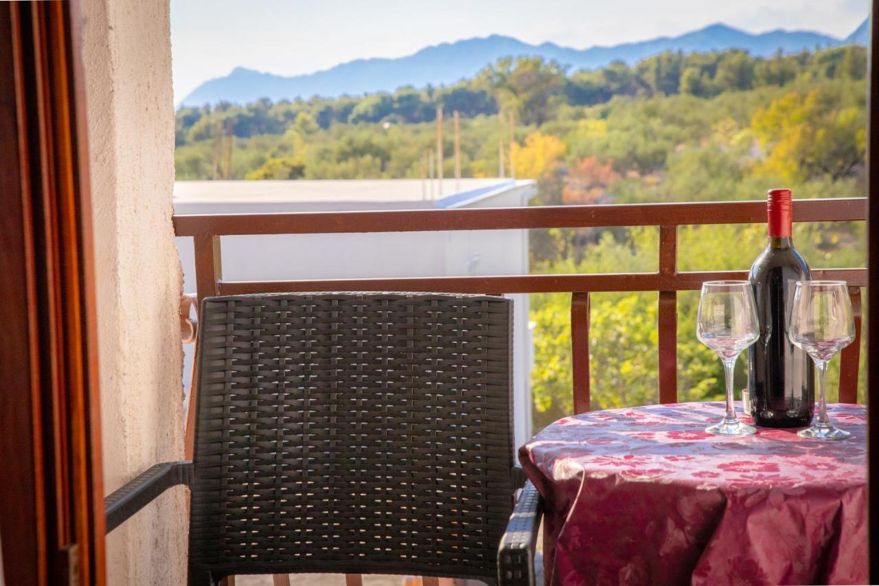 Apartments Family Roso Promajna Ngoại thất bức ảnh