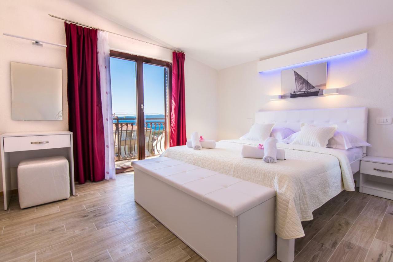 Apartments Family Roso Promajna Ngoại thất bức ảnh