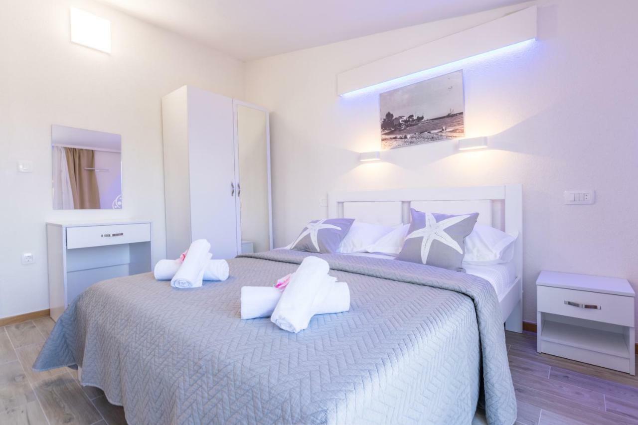 Apartments Family Roso Promajna Ngoại thất bức ảnh